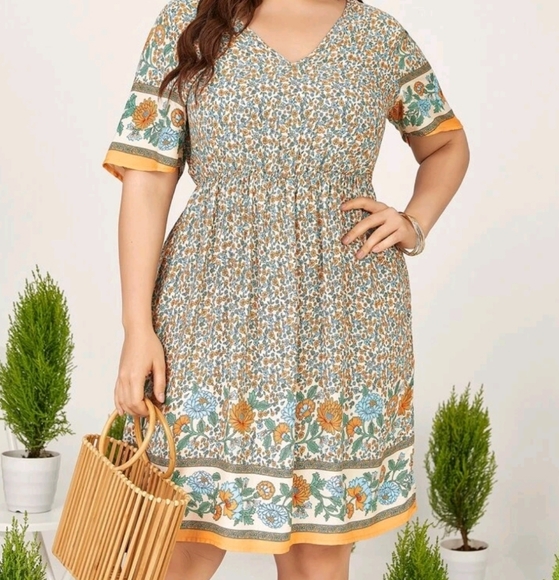 SHEIN Dresses & Skirts - Size 1XL SHEIN Plus NWOT floral dress